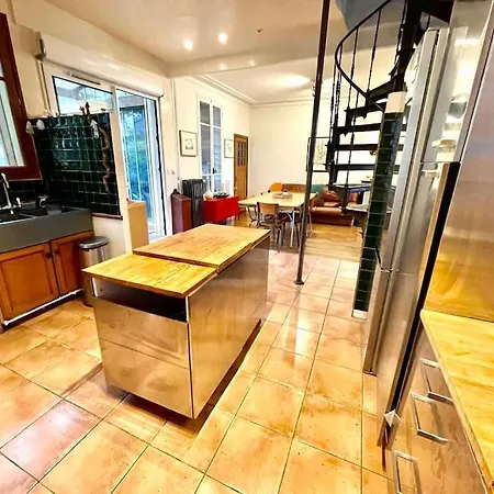 Grande Maison De 170m2, Piscine, Grand Jardin Fleuri- 5ch - Tres Calme, Proche De Paris * Vitry-sur-Seine