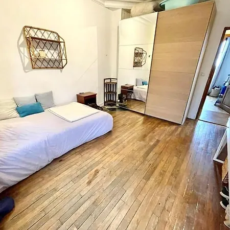 Apartment Grande Maison De 170m2, Piscine, Grand Jardin Fleuri- 5ch - Tres Calme, Proche De Paris Vitry-sur-Seine