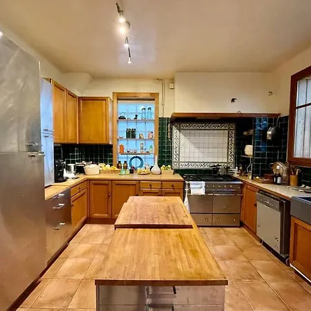Grande Maison De 170m2, Piscine, Grand Jardin Fleuri- 5ch - Tres Calme, Proche De Paris Apartment