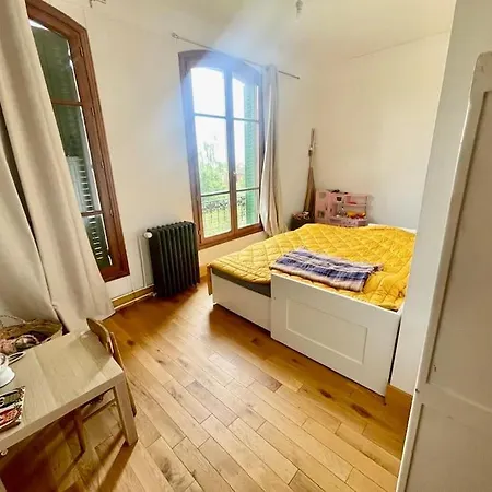Grande Maison De 170m2, Piscine, Grand Jardin Fleuri- 5ch - Tres Calme, Proche De Paris